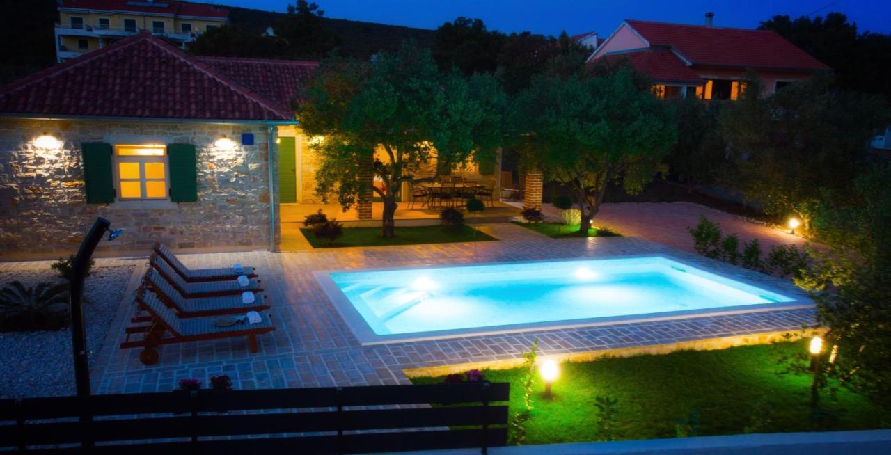 Vacation Home Mate Ceko Sukosan Ngoại thất bức ảnh