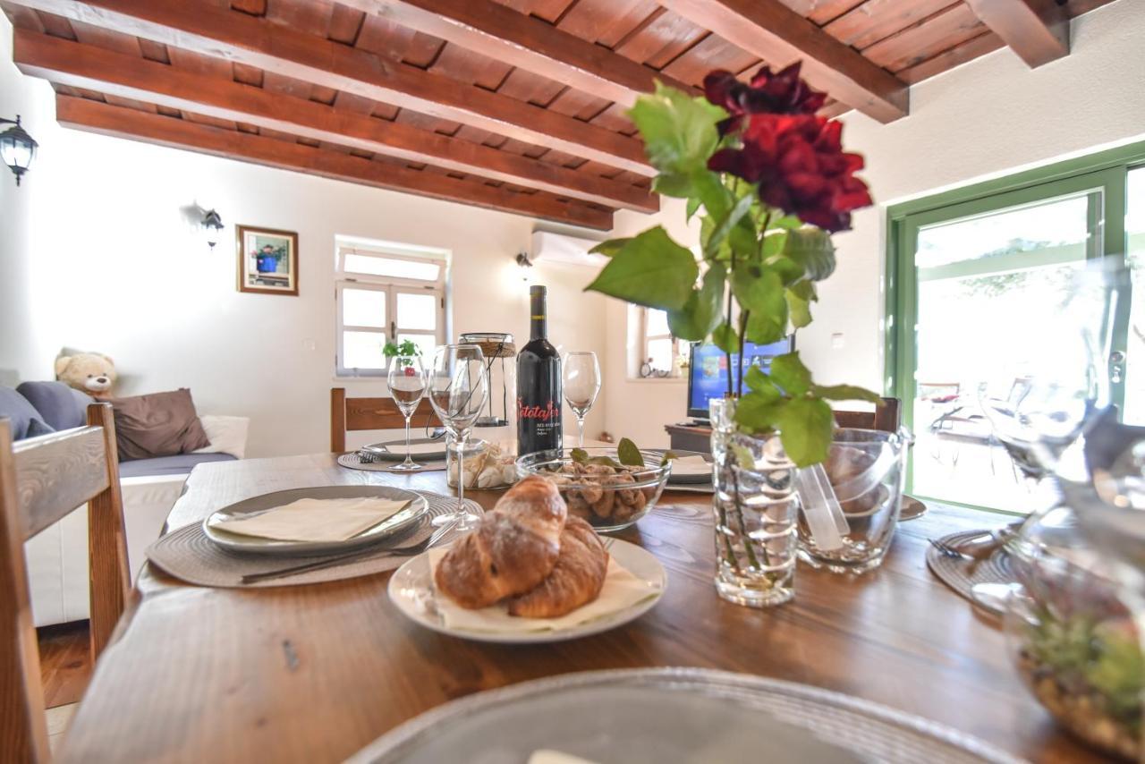 Vacation Home Mate Ceko Sukosan Ngoại thất bức ảnh